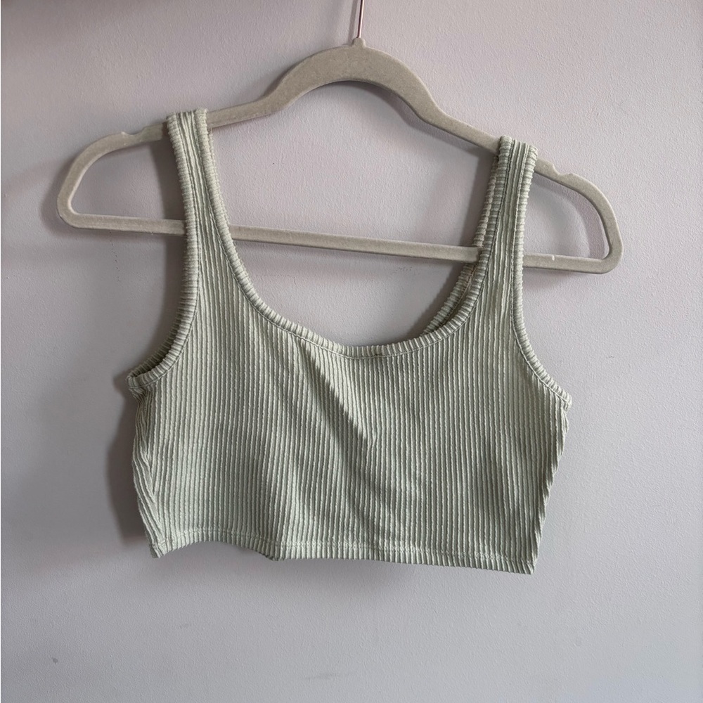 Light Green Ribbed Crop Top - Picture 3 of 4